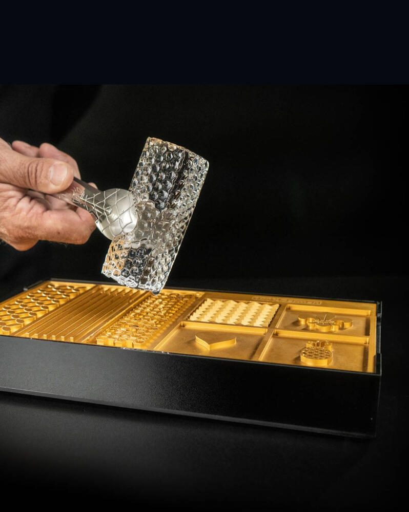 YETI Ice Stamp with Tray